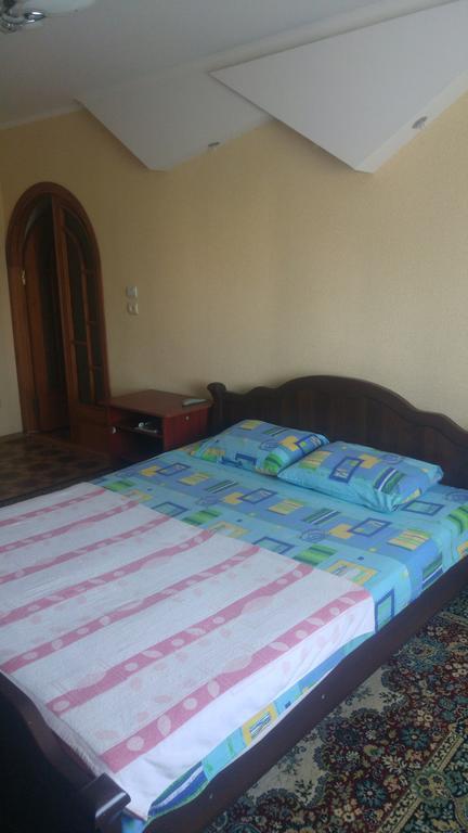 Roominniko Mykolaïv Esterno foto